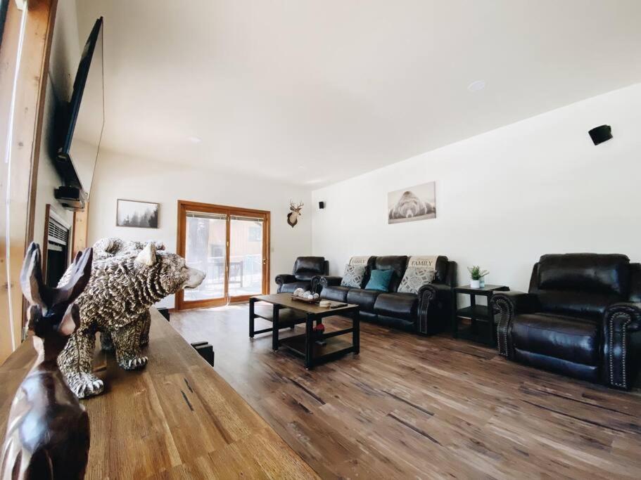 Kathys Cabin, King Bed, Hot Tub, Near-Nau & Downtown Attractions, Perfect Year-Round Mountain Getaway Flagstaff Eksteriør bilde