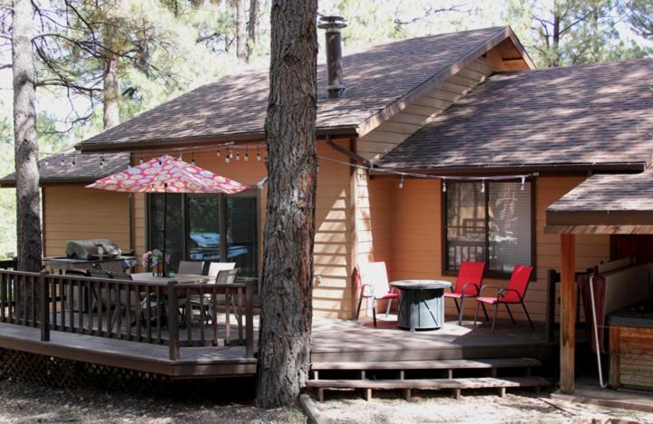 Kathys Cabin, King Bed, Hot Tub, Near-Nau & Downtown Attractions, Perfect Year-Round Mountain Getaway Flagstaff Eksteriør bilde